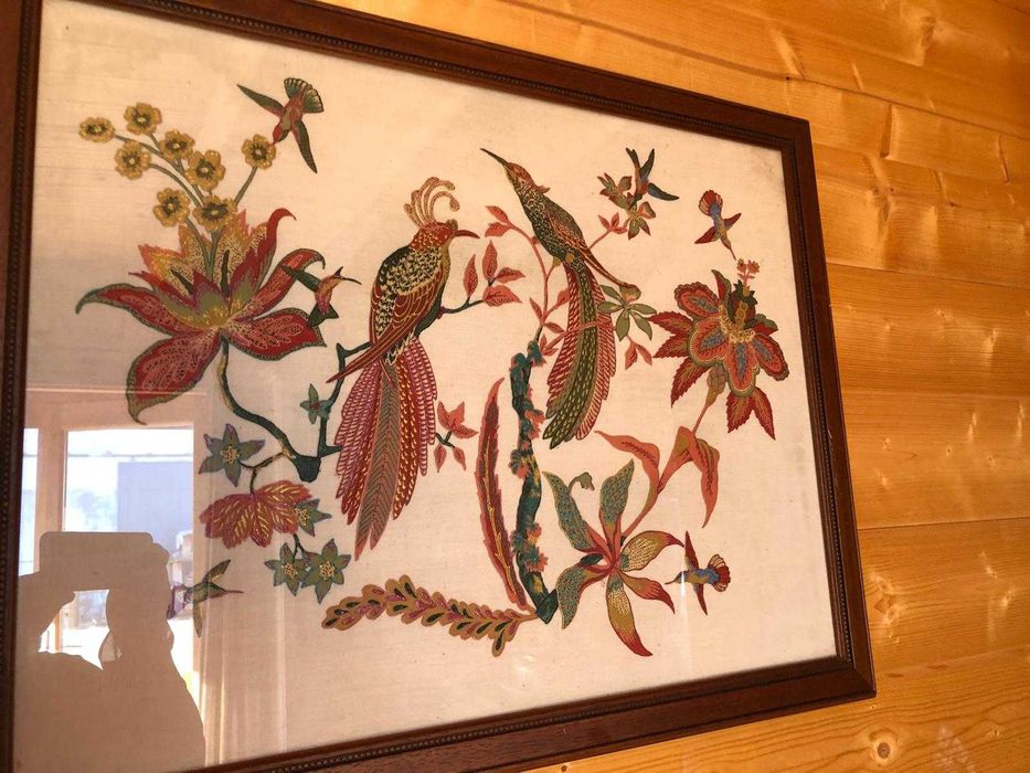 Quadro com bordado de Crewel, passaros bordados