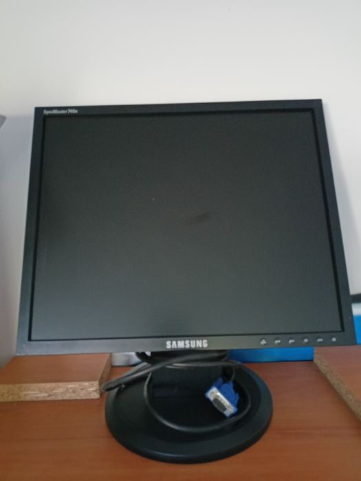 Monitor Samsung 740n syncmaster