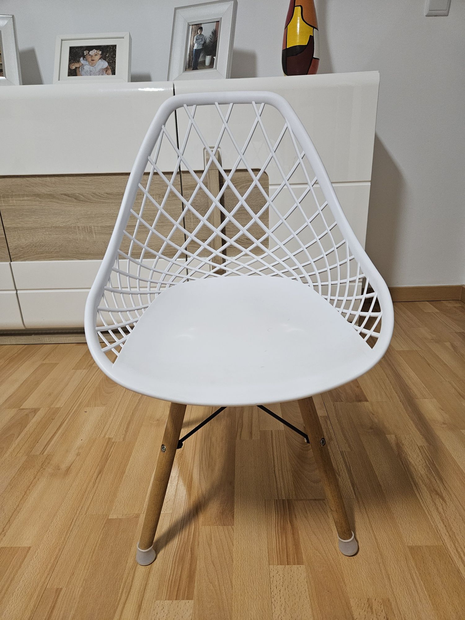 Cesto para roupeiro e outros artigos com pouco uso. Vários Preços