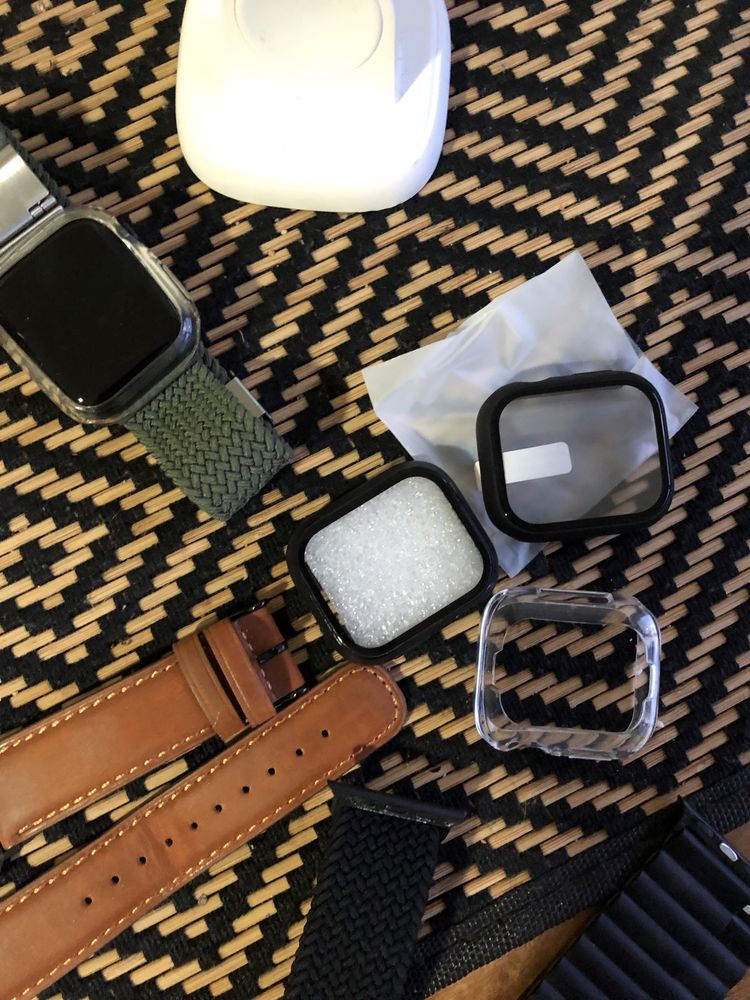 iWatch Apple serie 7 - 41mm usado com pack braceletes e carregadores