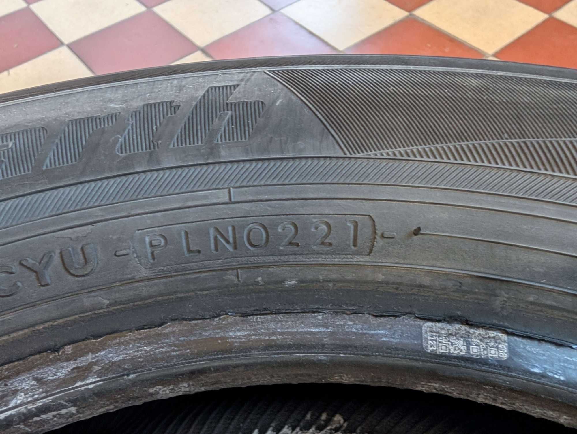 Yokohama BluEarth 175/65R15 84H #438&