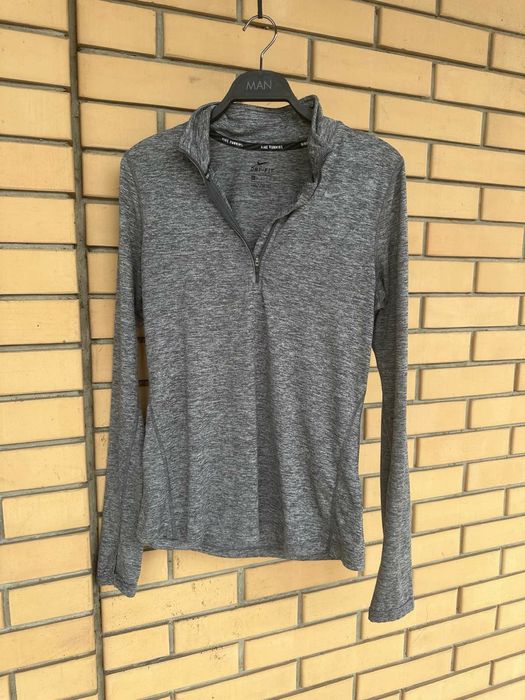 Nike S-M лонгслив женская спортивная кофта оригинал