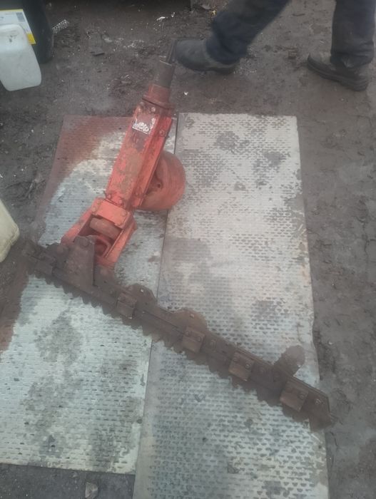 Косілка, косарка навісна КН-1 до мотоблока МТЗ,+противовес-противага