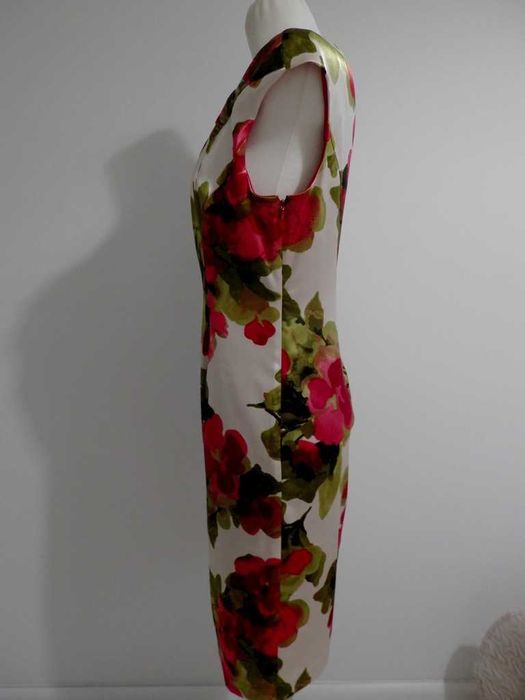 Sukienka Wizytowa Imprezowa Satynowa Dopasowana Kremowa