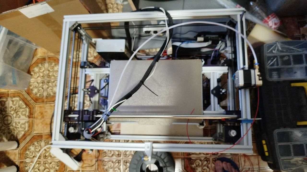 Ender 5 + CoreXY - Duas impressoras 3D com Raspberry PI e Wifi