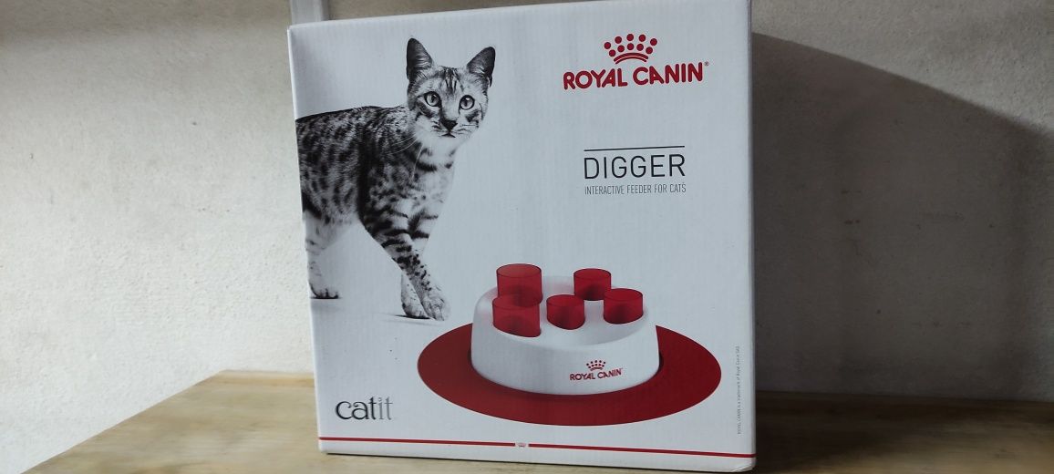 Comedouro interativo para gato Royal Canin