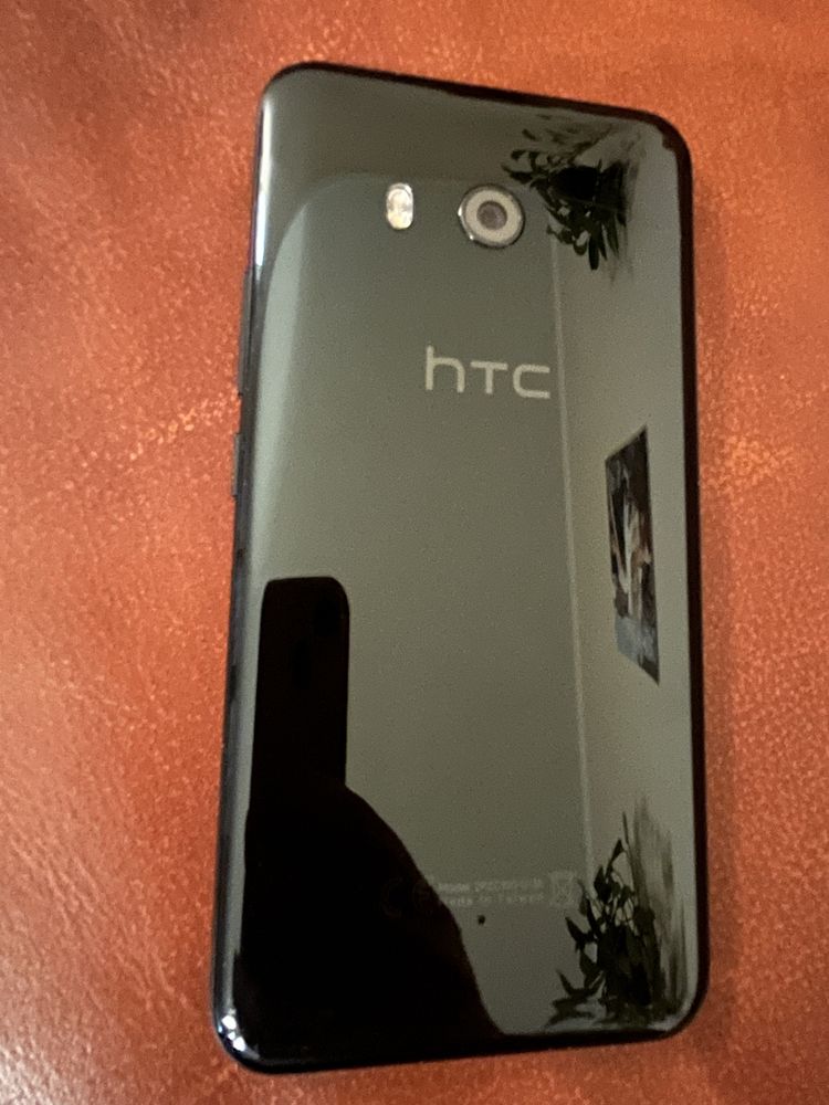 Telefon komorkowy HTC U11