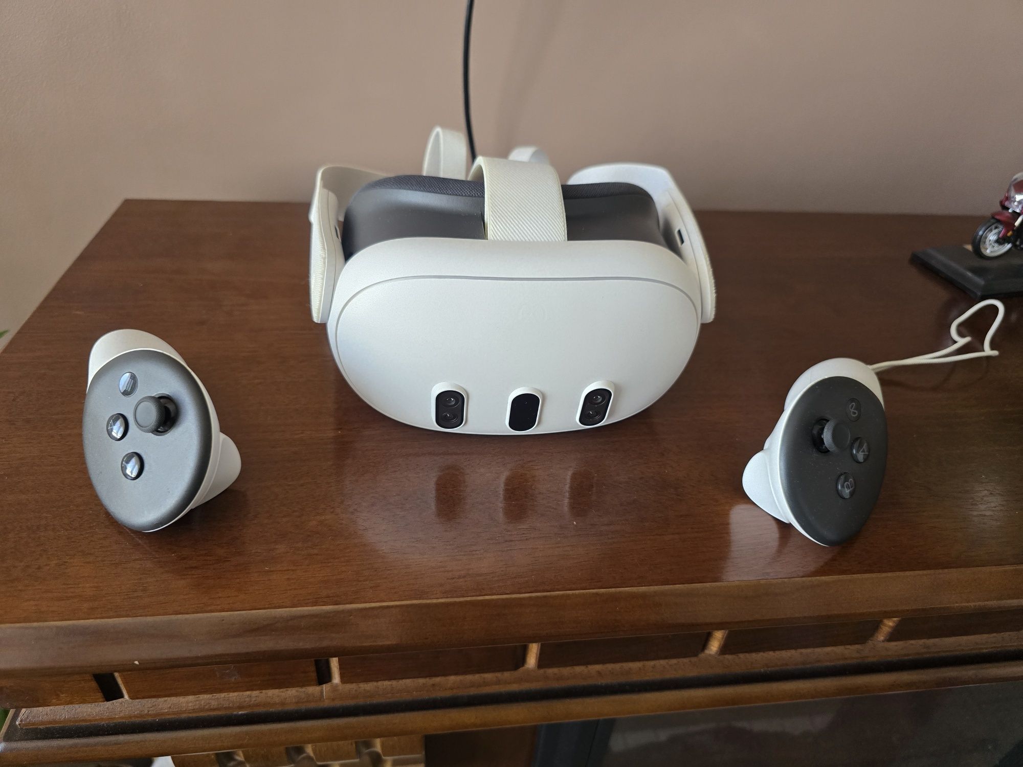 VR Meta Quest 3 512 gb отличное состояние