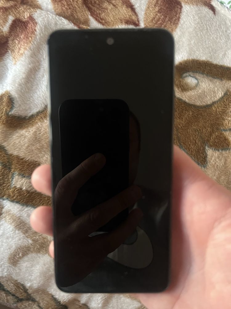Продам смартфон POCO M4 PRO в отл. сост!