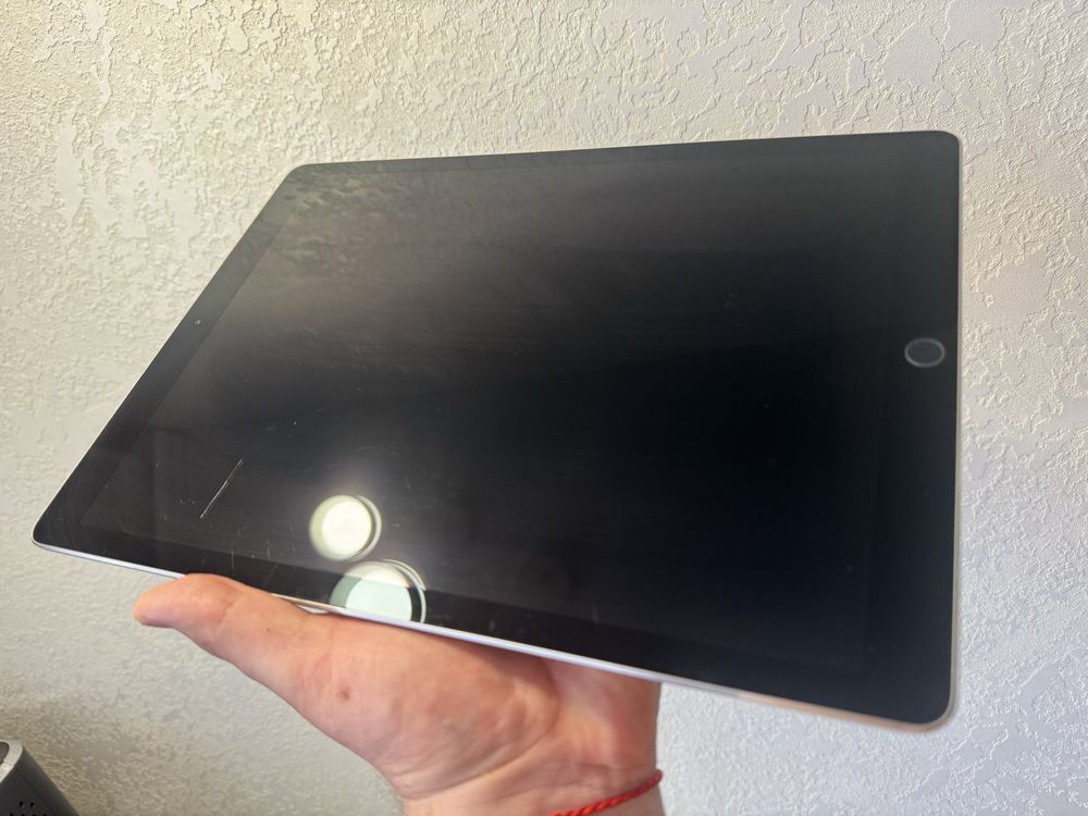 iPad Pro 12.9 2Gen 256Gb WiFi + 4G LTE Black A1671