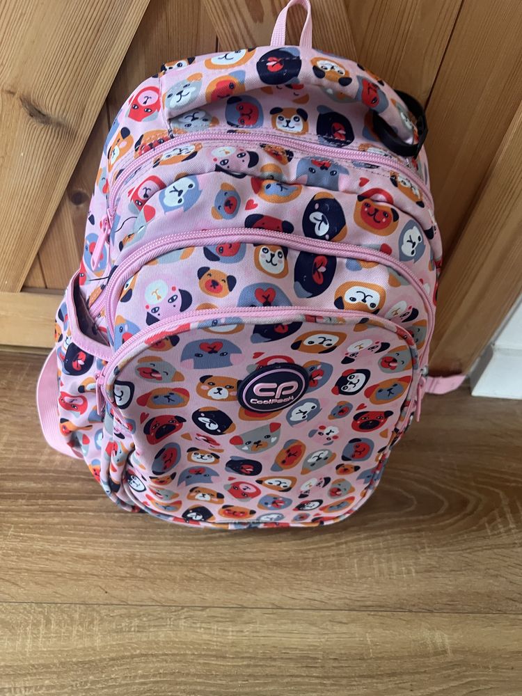 Plecak w idealnym stanie + piornik gratis stich