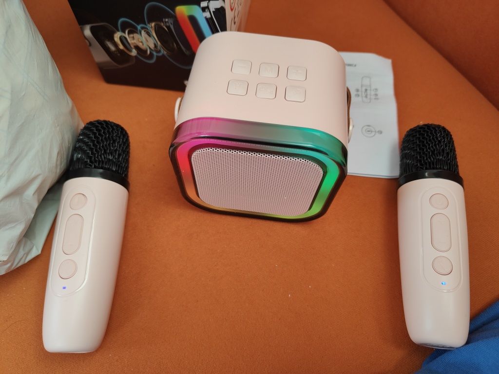 Mini głośnik Bluetooth z 2 mikrofonami