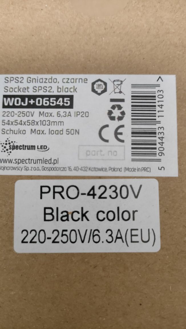 Gniazdo elektryczne do szynoprzewodu 3 fazowego
