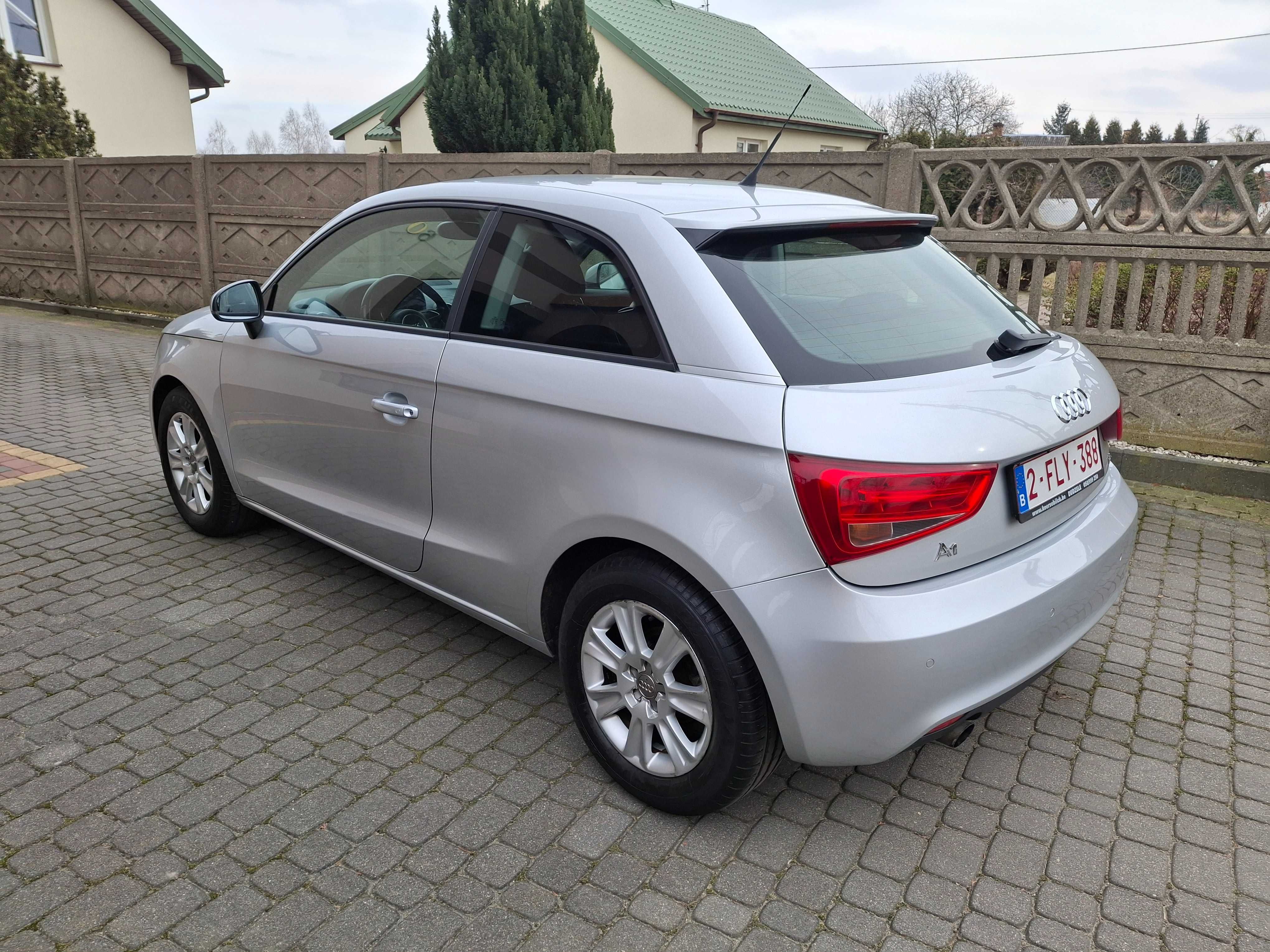 Śliczne Audi A1   1.6 TDI