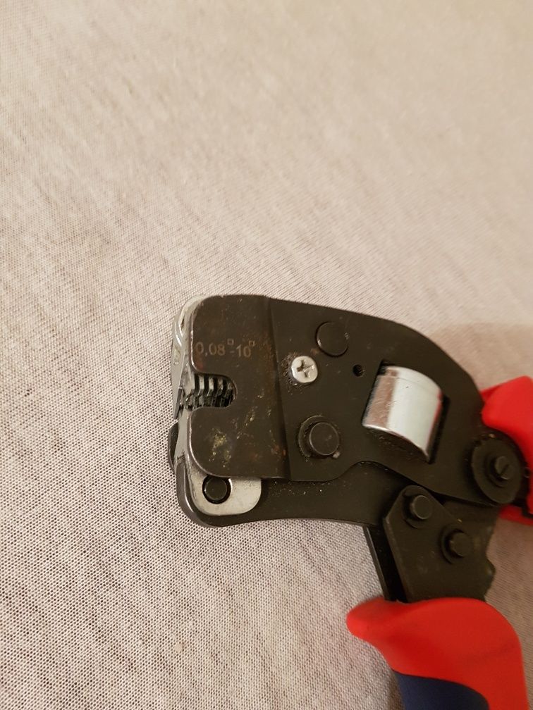 Zaciskarka Do tulejek Knipex