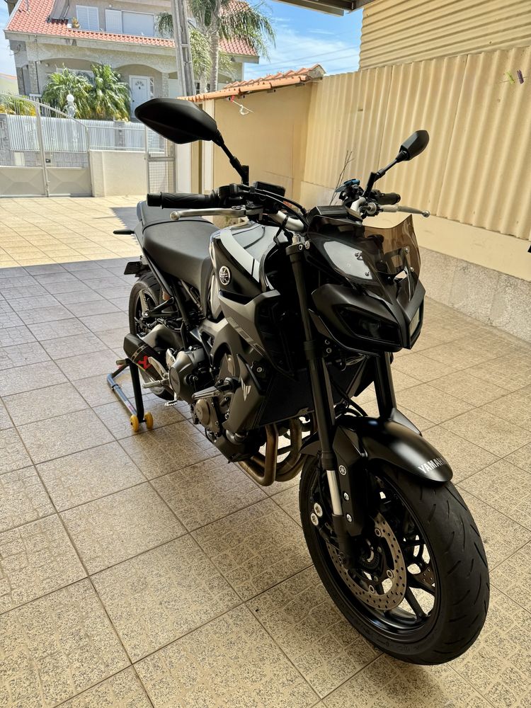 Yamha MT09 Akrapovic