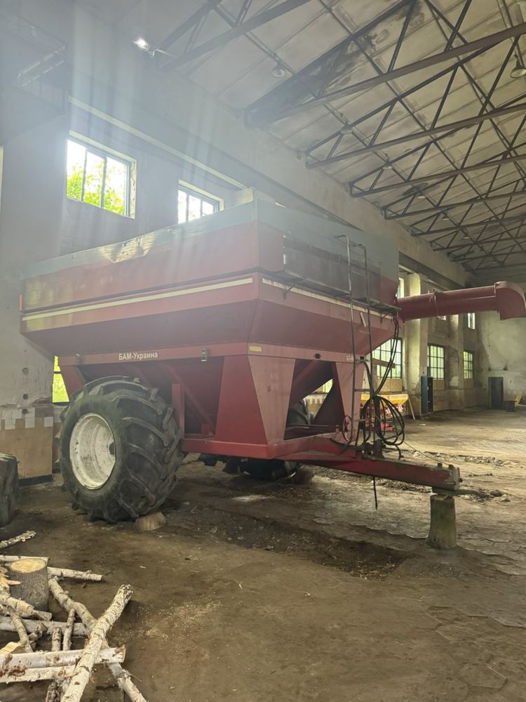 Бункер перевантажувач зерна EZ-Trail 860