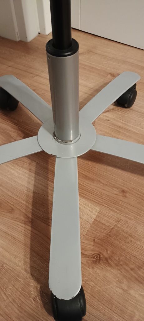 Ikea krzesło biurowe Jules