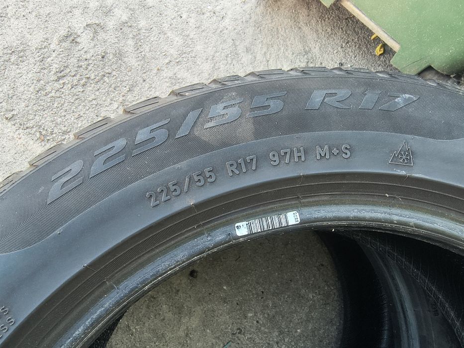 Komplet opon Pirelli 225/55/17