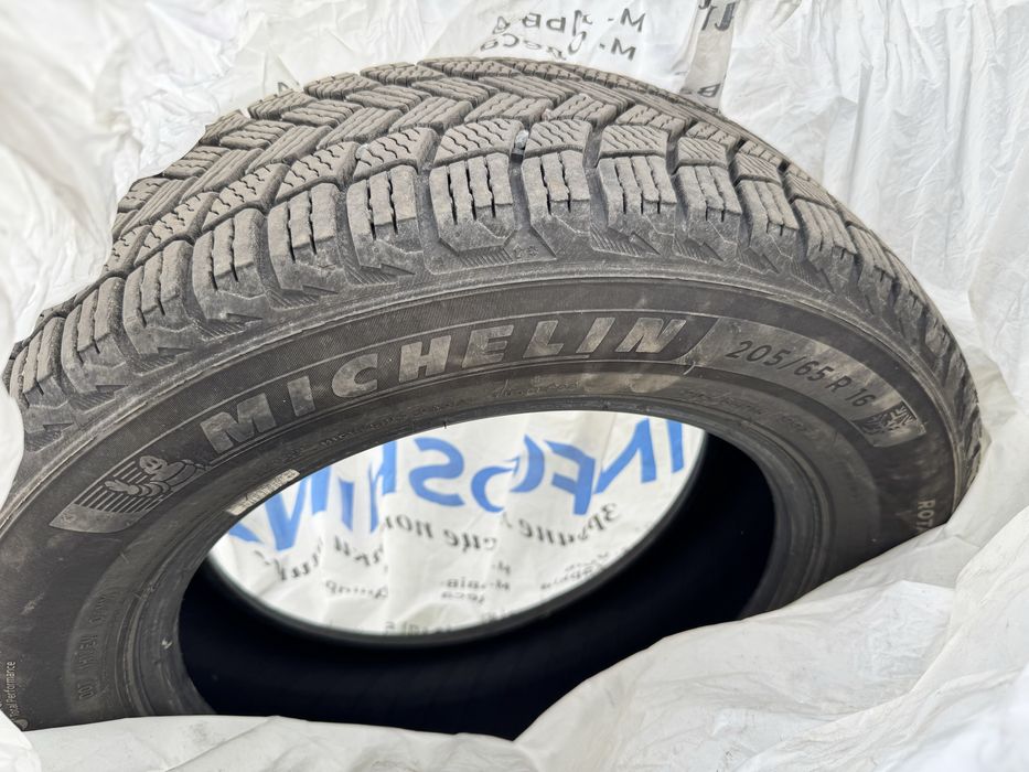 Michelin X-Ice Snow 205/65 R16