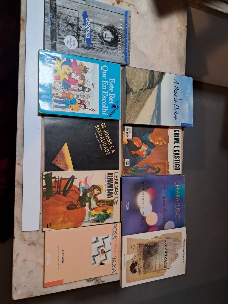 Varios livros história,e outros ver fotos