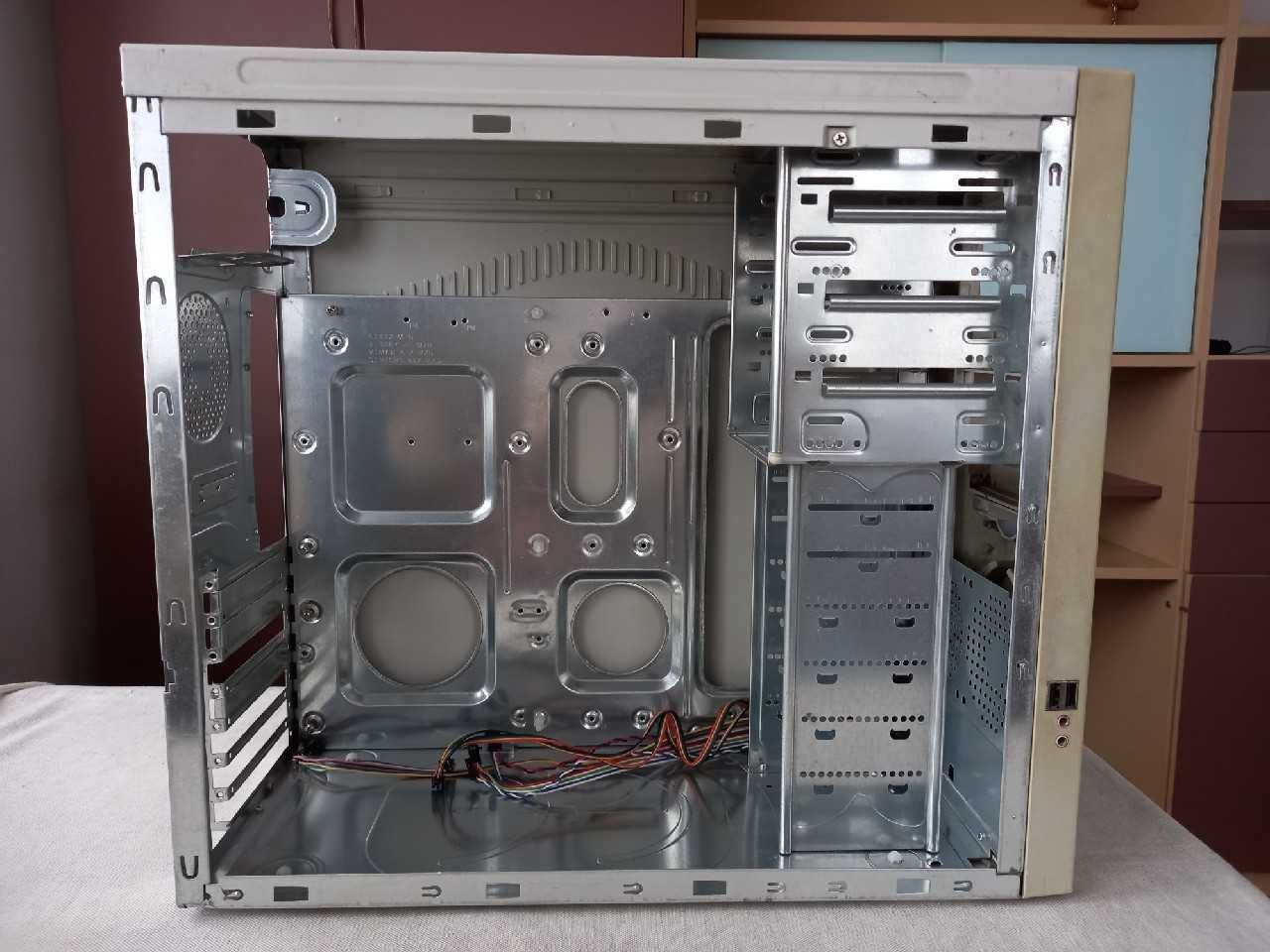 RETRO obudowa PC