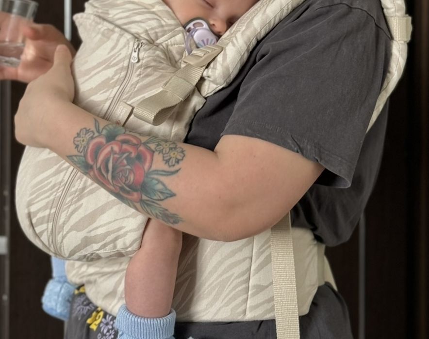 Ерго-рюкзак слінг Loveandcarry ONE в ідеальному стані