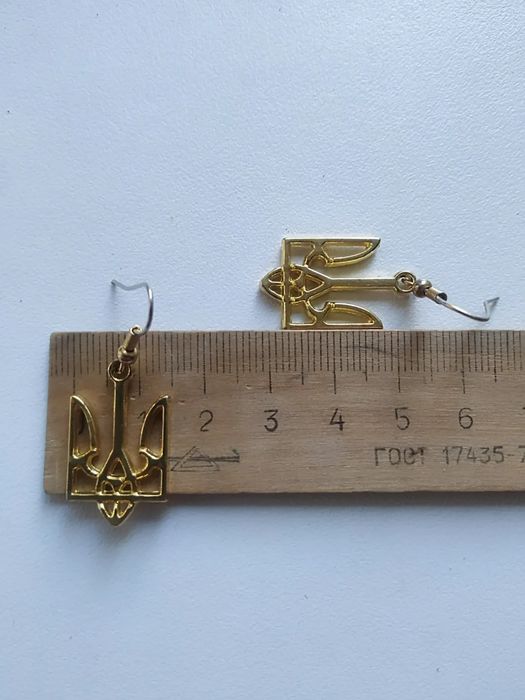 Avon зайчики та сонечка пусети сережки для дівчаток