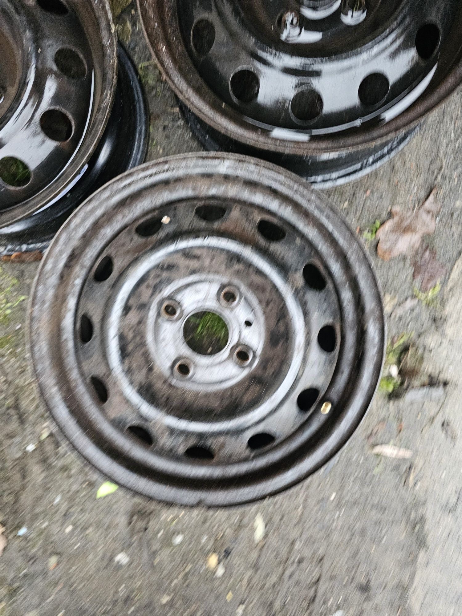 Felgi stalowe 14 4x100 et46 Hyundai Kia