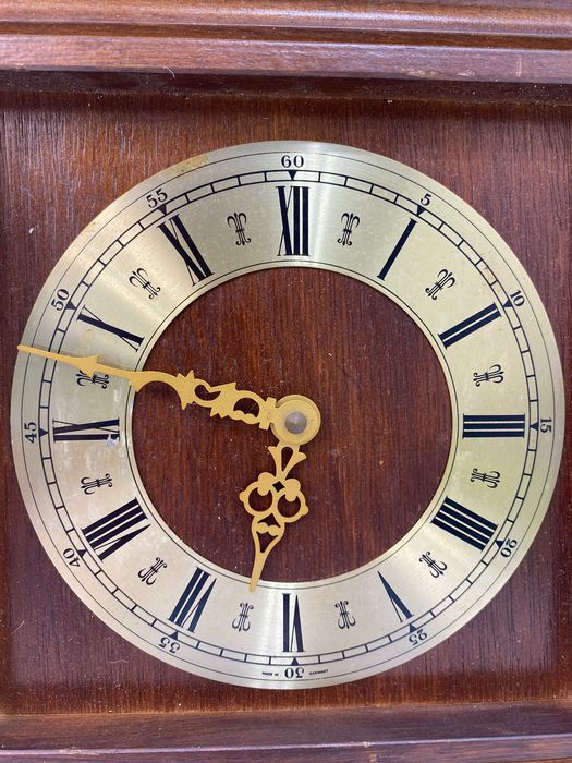 Drewniany, dębowy zegar ścienny Westclox