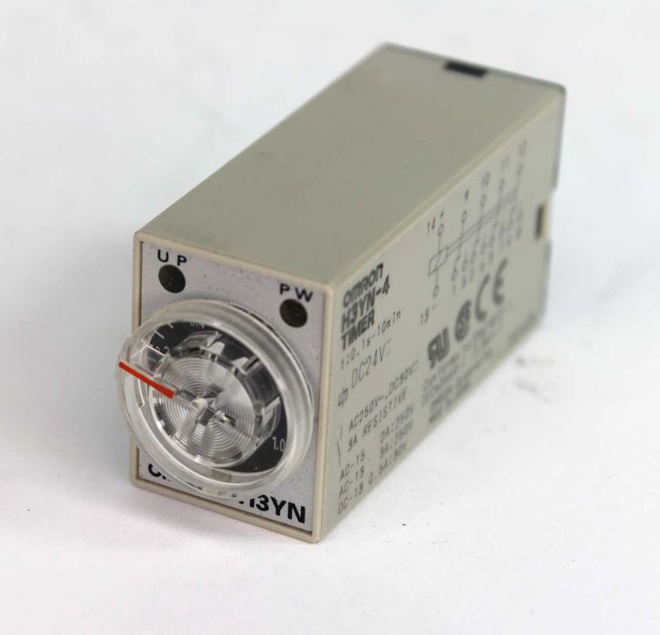 Реле мініатюрний таймер Omron H3YN