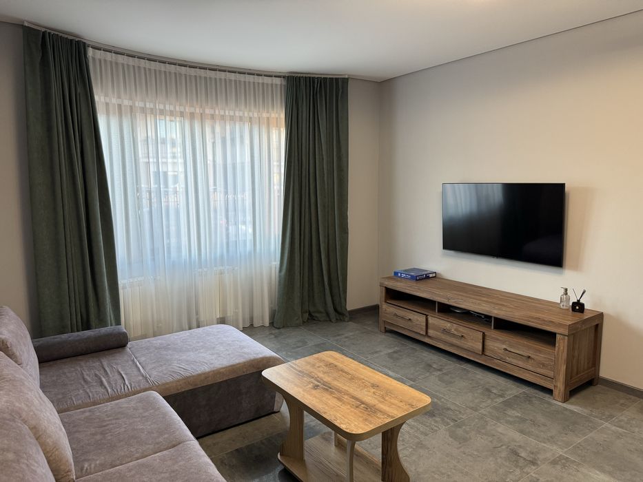 Оренда будинка (Таунхаус), Набережна