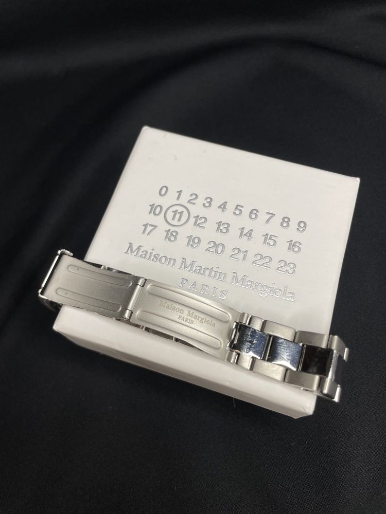 Браслет часы maison margiela bracelet