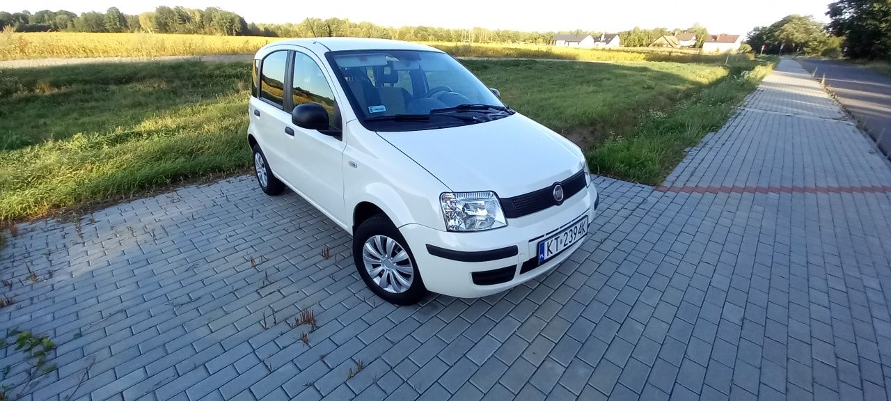 Fiat Panda 2011rok klima duży serwis bez korozji spalanie4,2-5,2L/100k