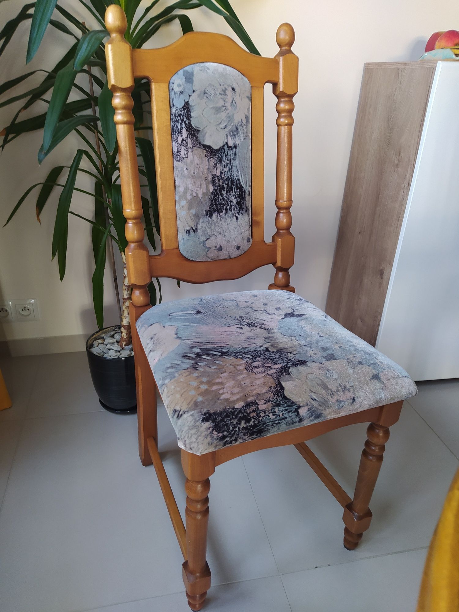 Stół dębowy  6 krzeseł i ława dębowa