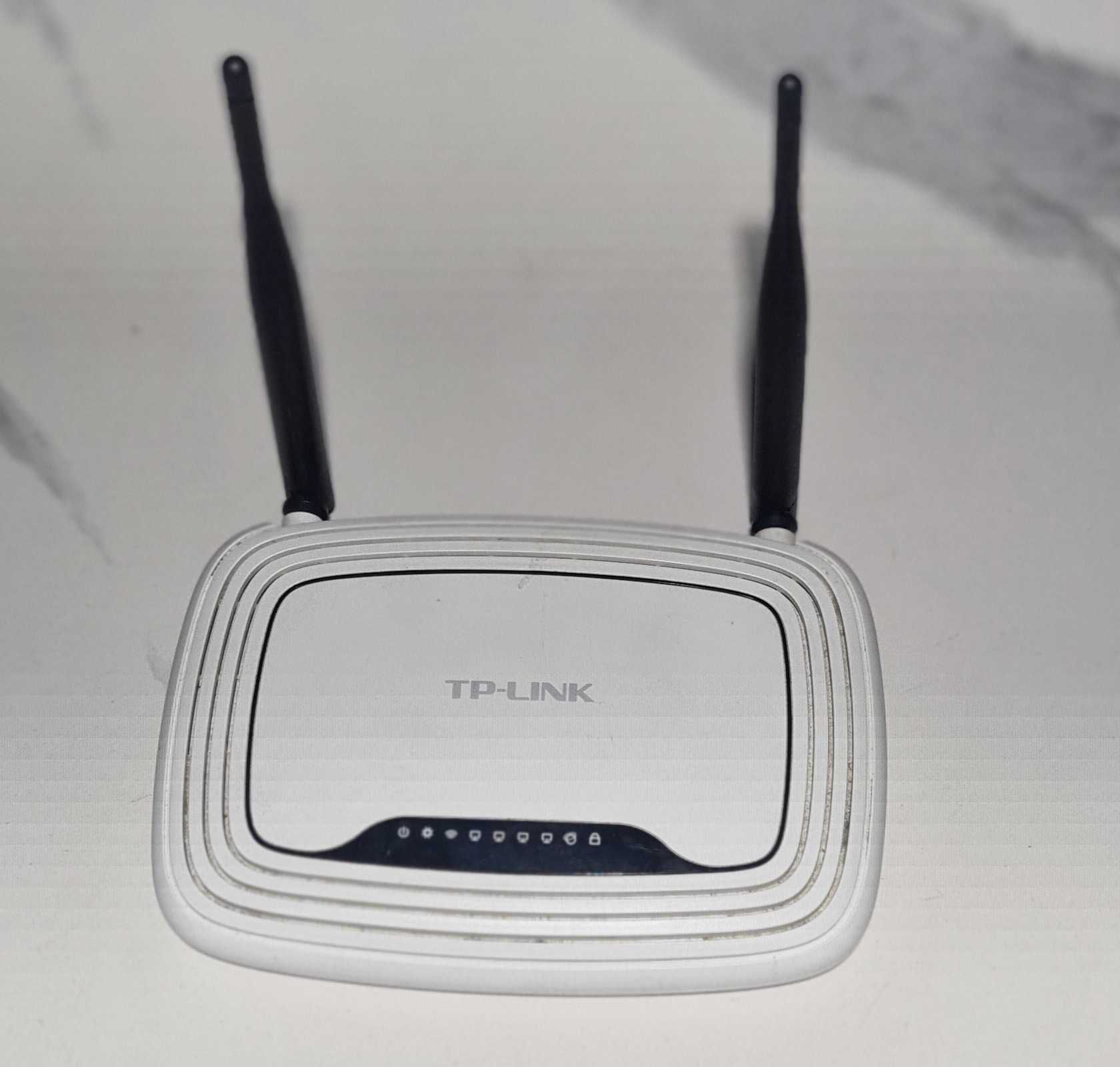 Router TP-Link 300Mbps +2 uszkodzone