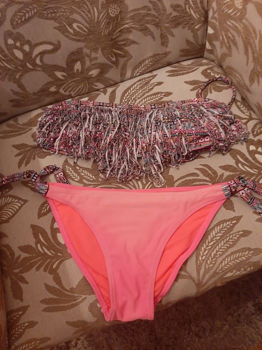 Bikini cor de rosa