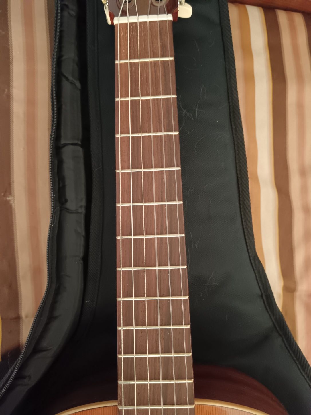 Viola - guitarra clássica Cuenca Artesana mod 10