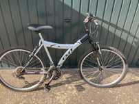 Bicicleta BTT EMT