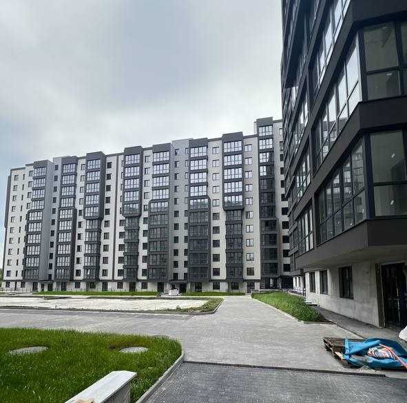 1км.кв., 51кв.м., ЖК R2Residence, здана секція,56000дол, є право власн