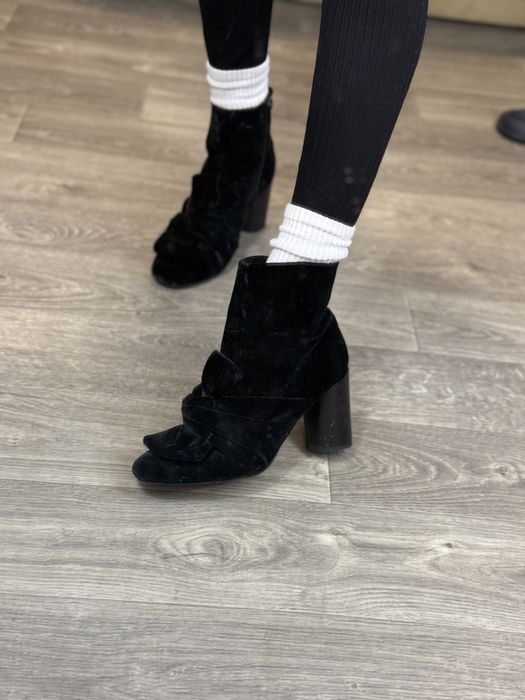 Ботильйони жіночі