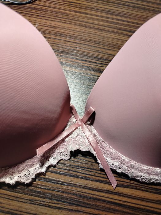 Stanik push up biustonosz 85 B