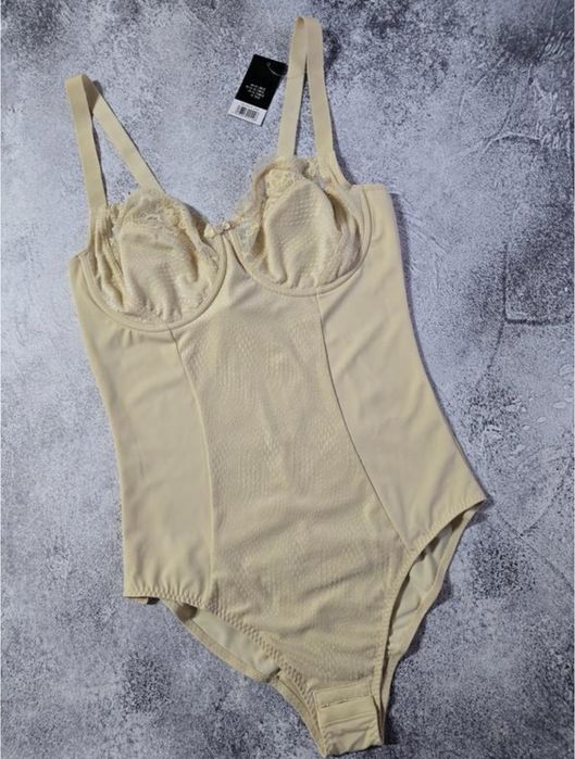 Коригуюча білизна ESMARA 90-C