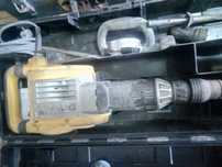 Отбойний молоток DeWalt, оренда