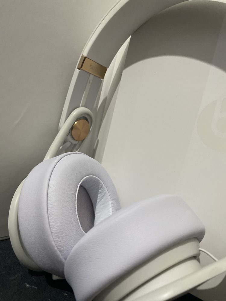 Headfone beats mixr Branco ouro rosê