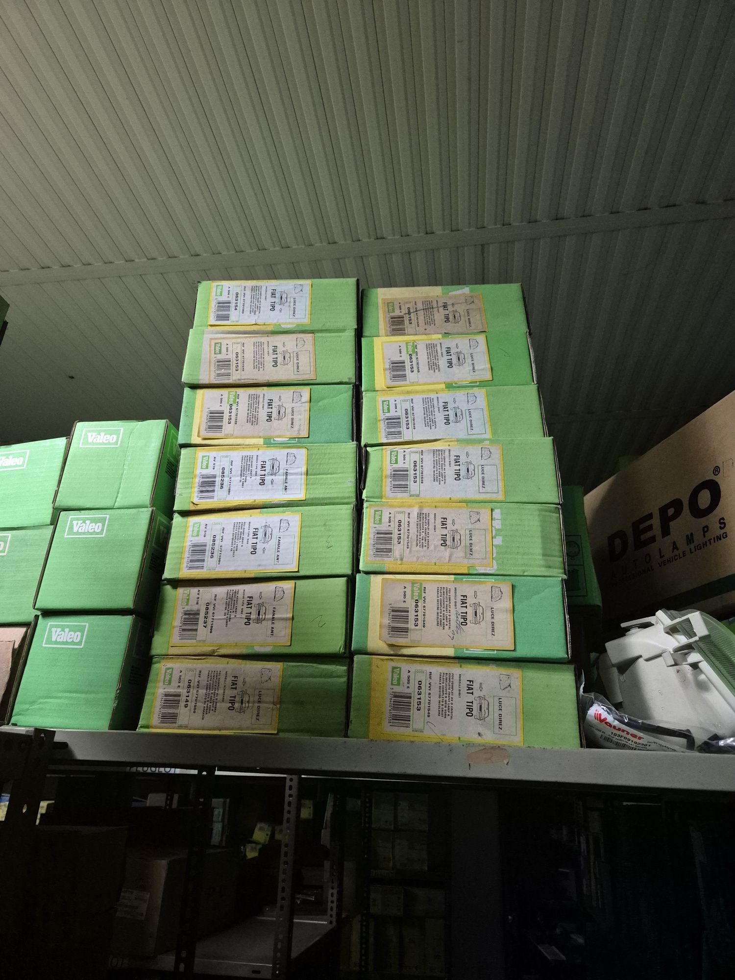 Faróis/Farolins origem valeo Peugeot/Citroen/Fiat/Ford/Renault/Opel