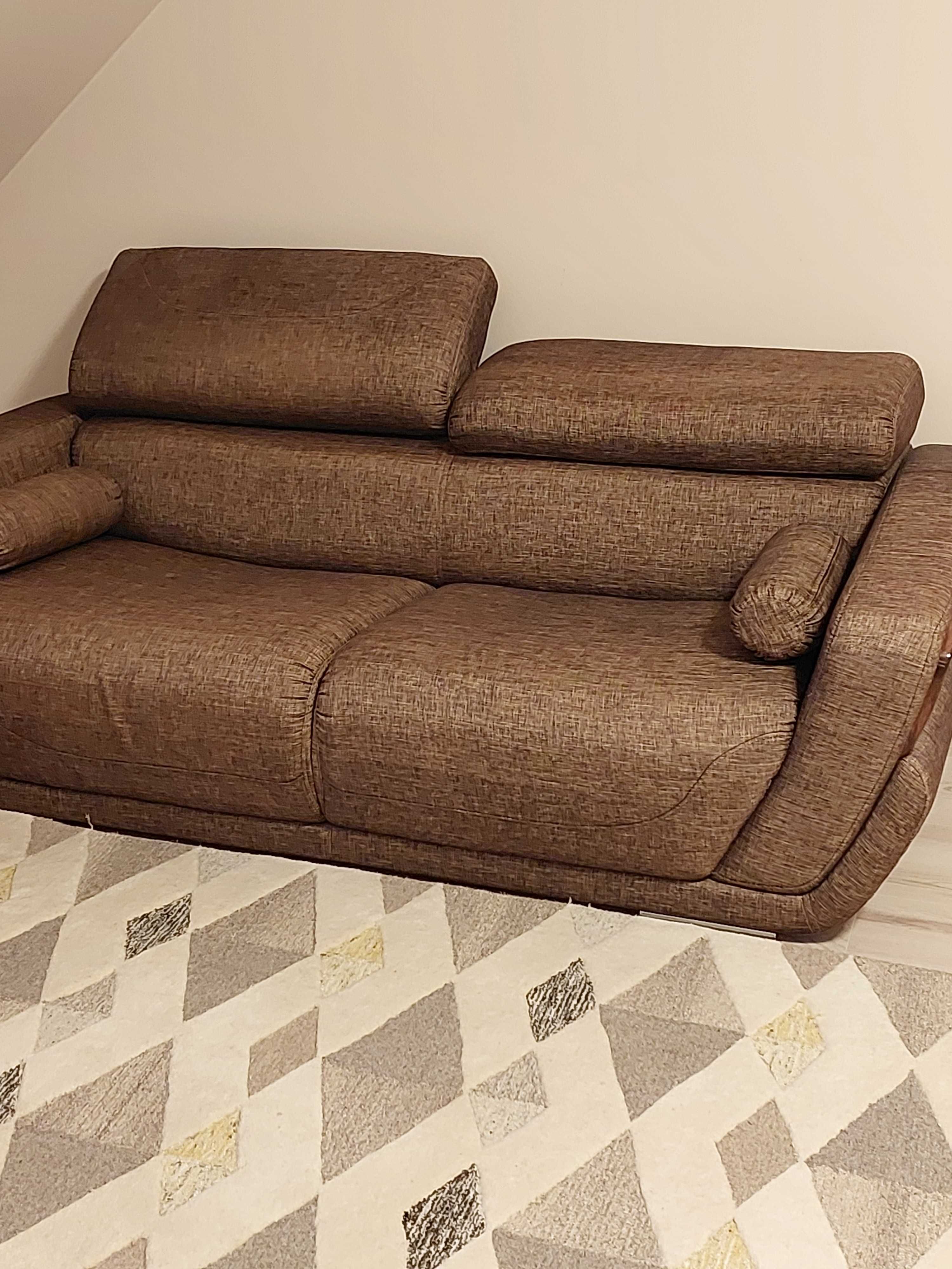 Sprzedam z Kleera sofę,  wersalkę, tapczan