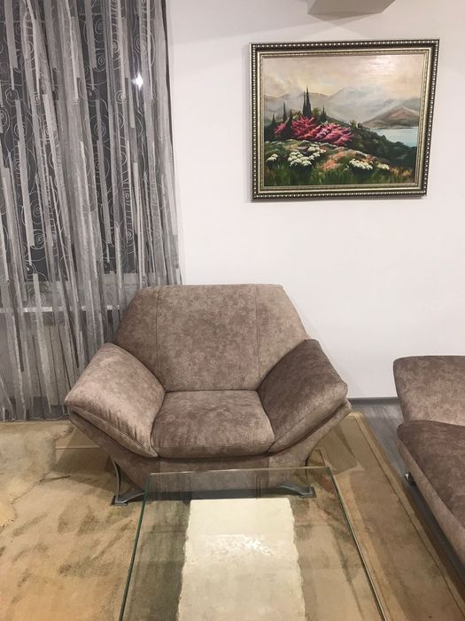 Перетяжка и ремонт мягкой мебели