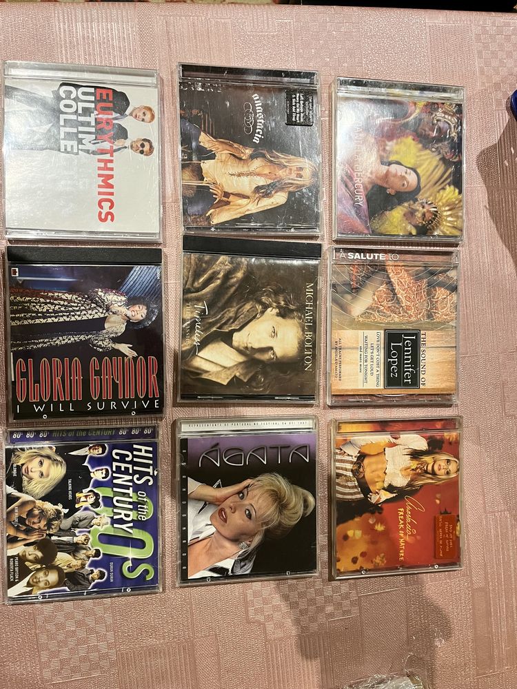 CDs música antiga e moderna