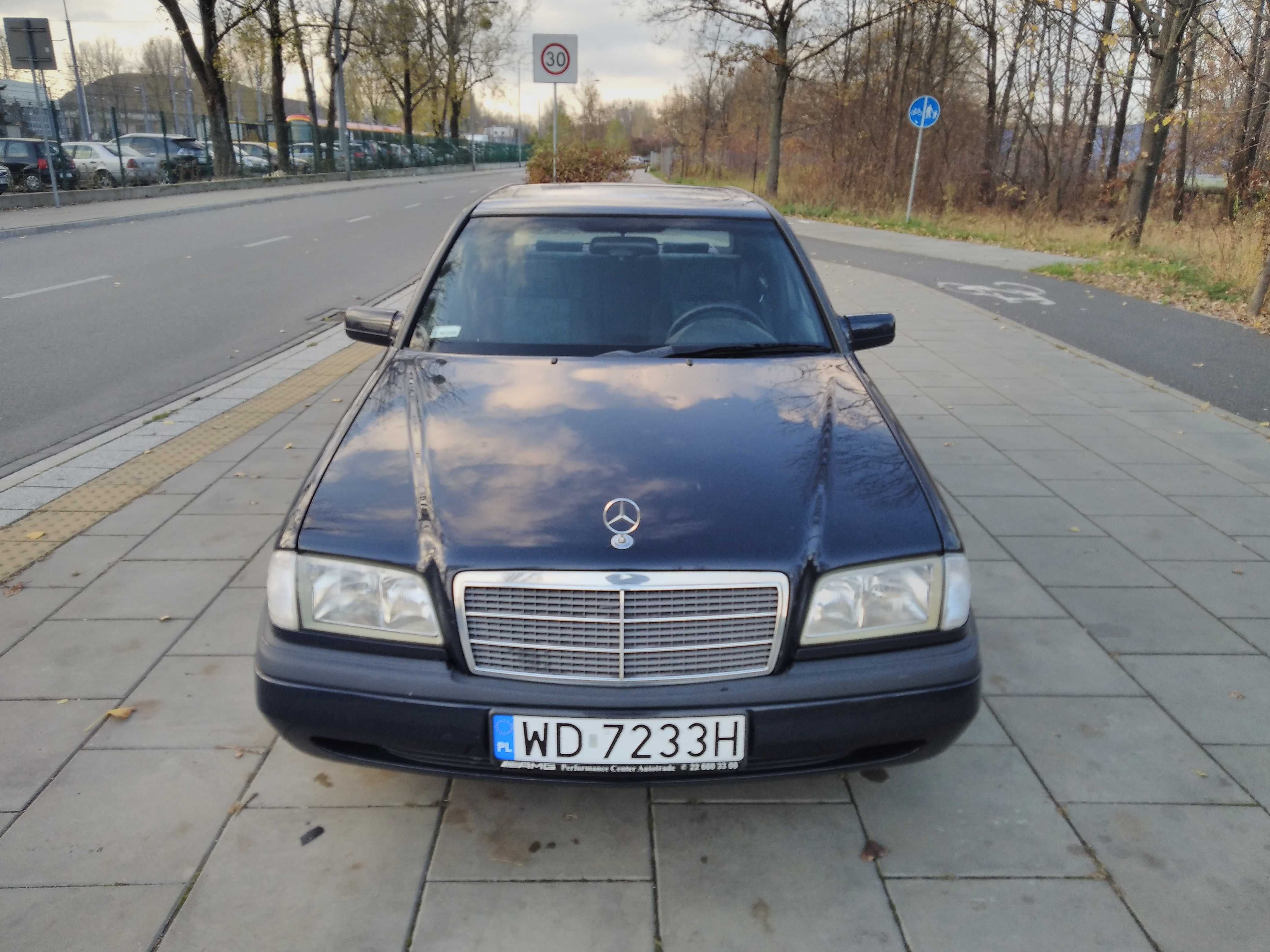 Mercedes W202 c180